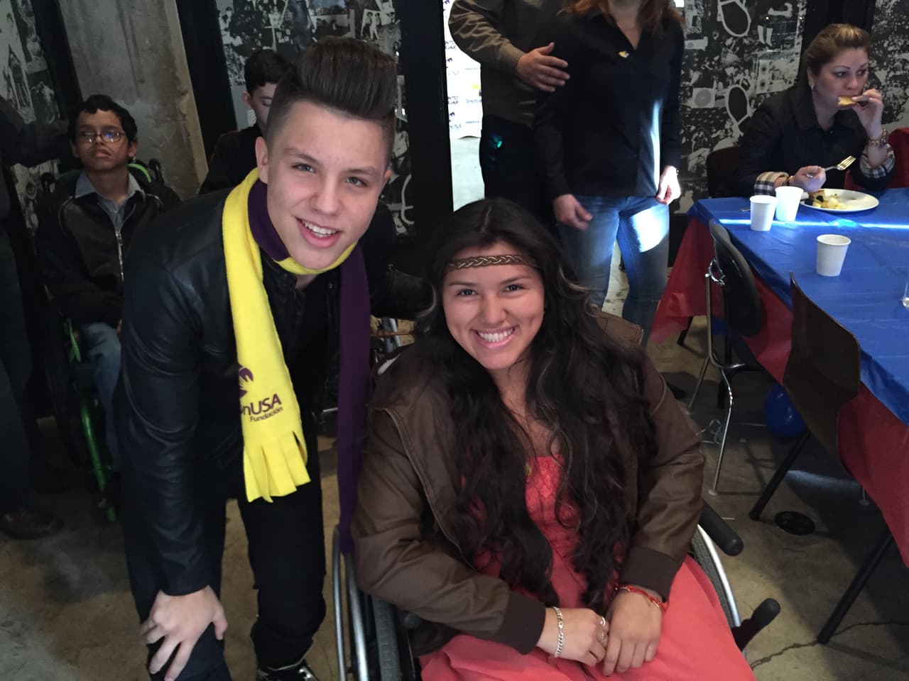 Jonatan Sánchez estuvo en Teletón USA alegrando a su seguidoras.