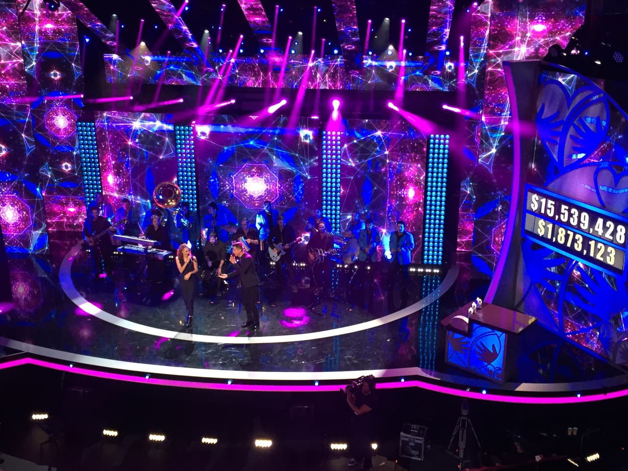 Juntos encendieron el escenario con su música.