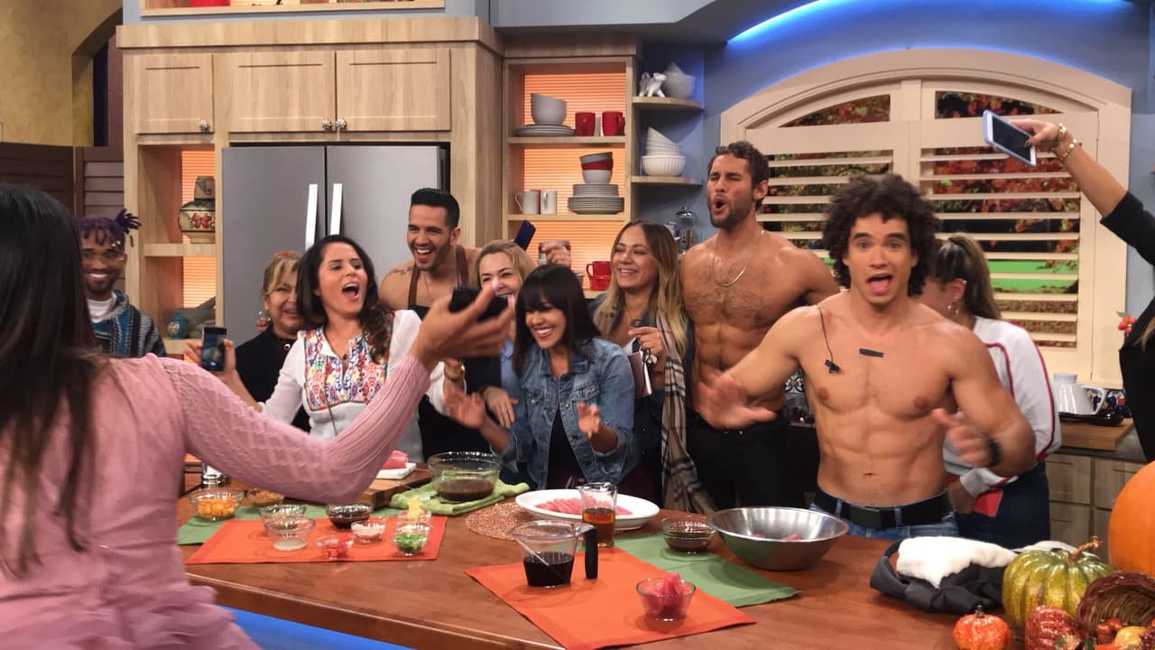 El alboroto se armó detrás de cámaras, todas querían tomarse la foto con ellos.