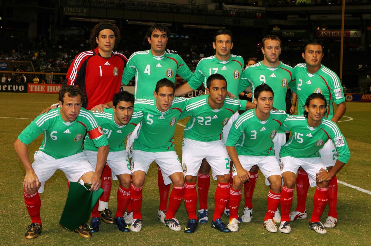 Eliminatoria Mundial 2010 Tercera Ronda: 11 octubre 2008, Jamaica 1-0, México avanza por dif de goles a Hexagonal Final como 2do grupo.