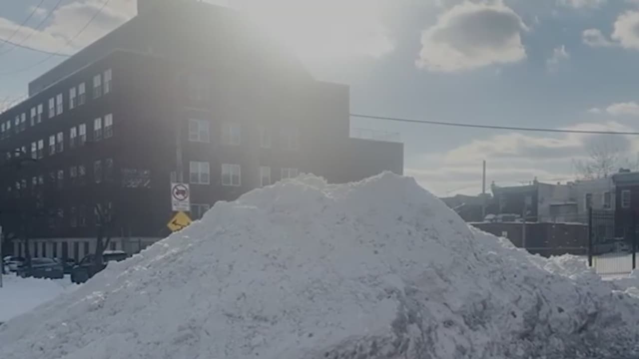 Filadelfia lanza programa con pago para retirar nieve y despejar calles tras tormentas