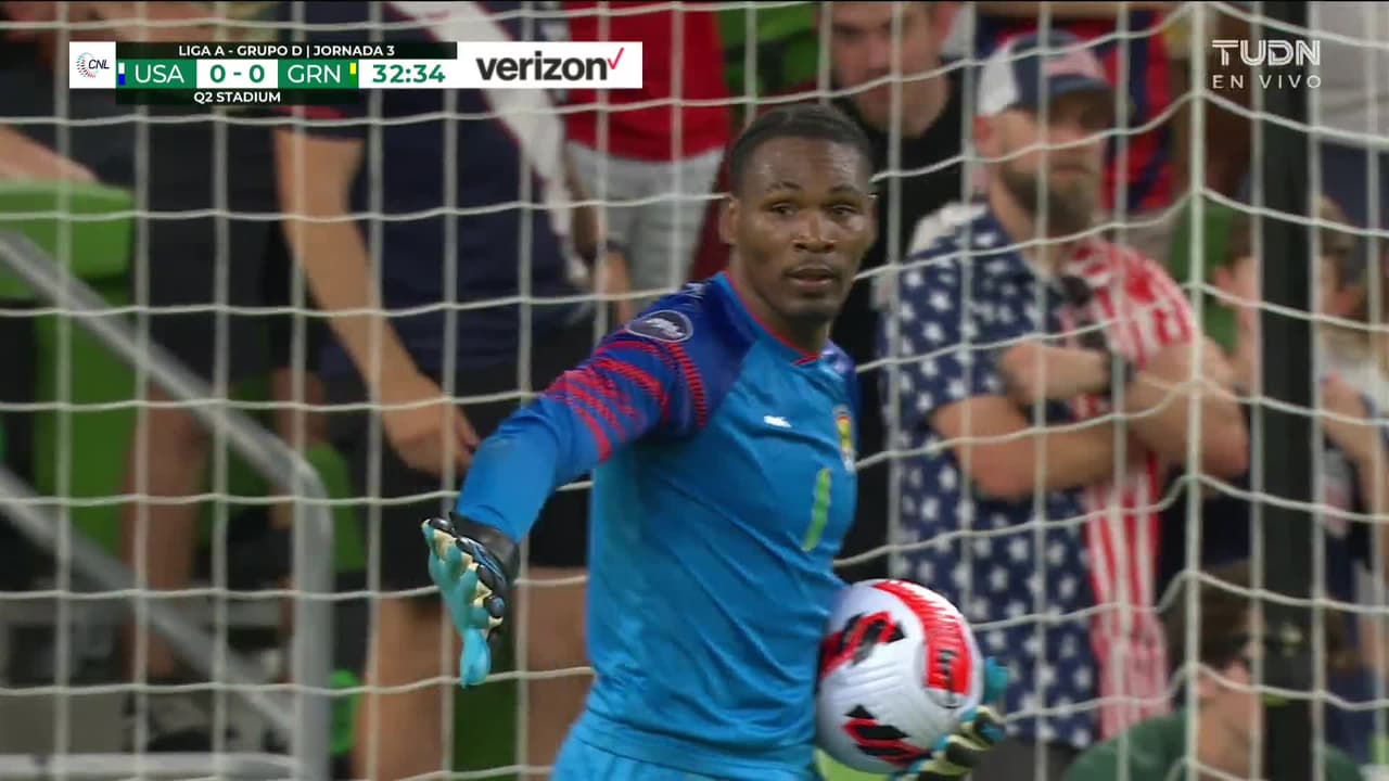 ¡TIRO ATAJADO! disparo por Jesús Ferreira.