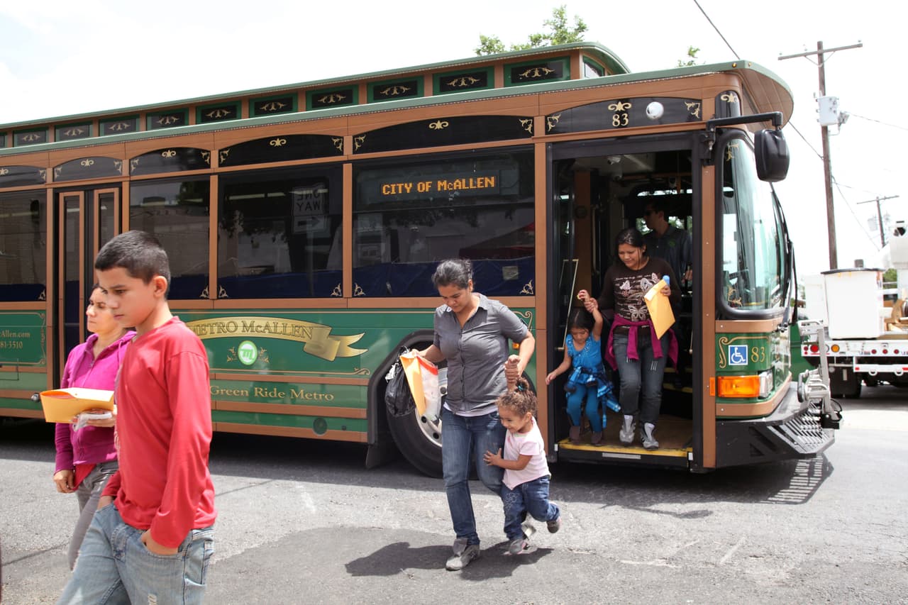 <b>McAllen-Edinburg-Mission (Texas):</b> 758,000 hispanos (91.2% de la población total). 97.3% son de origen mexicano y 0.3% de Puerto Rico.