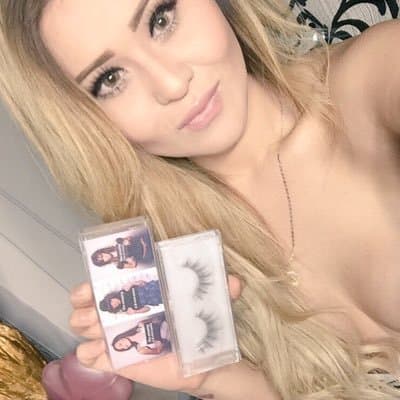 El personaje de la payasita 'Gomita', ha quedado en el pasado. Hoy Araceli se dedica a dar conducir eventos y dar consejos de maquillaje en su canal de Youtube.