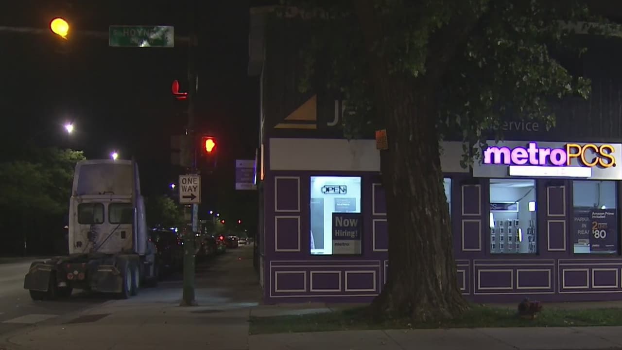 Emiten alerta por robos a negocios en Las Empacadoras y Brighton Park