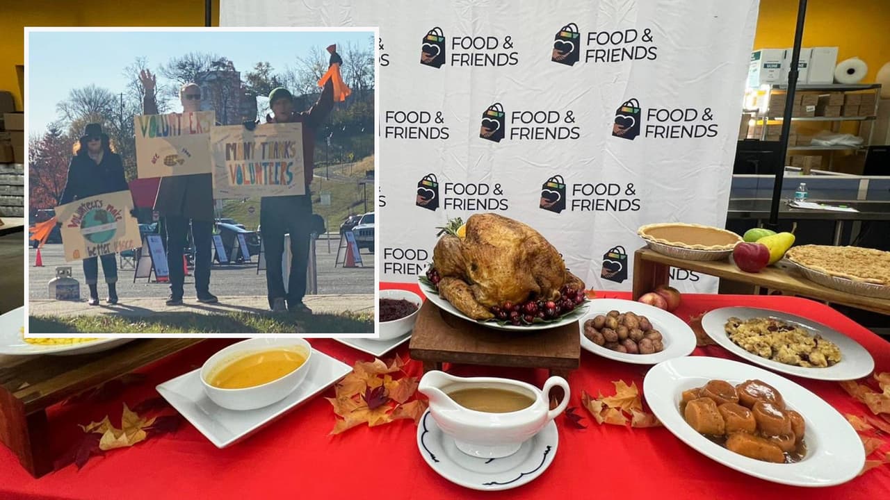 Amor en Thanksgiving: Celebran el Día de Acción de Gracias preparando comidas para quien más lo necesita