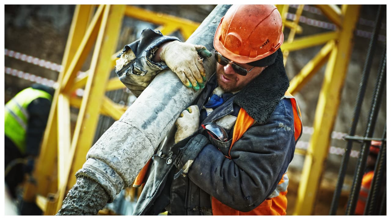 Sin embargo, de 2007 a 2014, un promedio de 20 trabajadores de la construcción murieron en el trabajo en la ciudad de Nueva York.