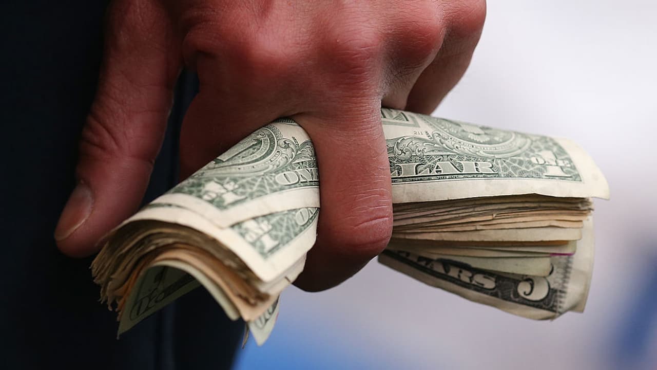 La ciudad de Dallas realiza un evento de ayuda para el pago de alquiler  