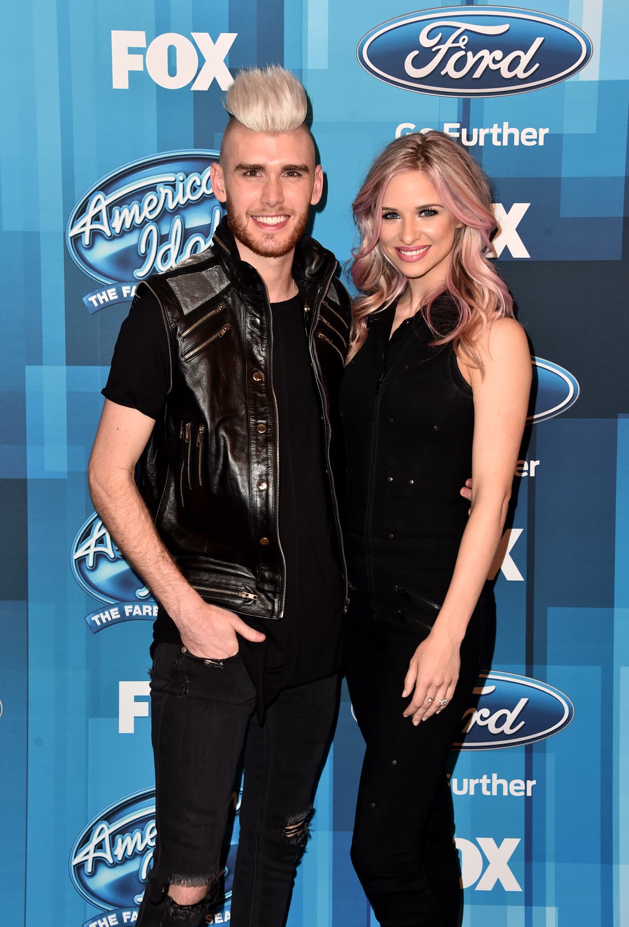 Colton Dixon y su pareja