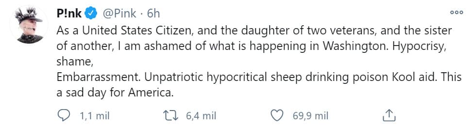 "Como ciudadana de los Estados Unidos, hija de dos veteranos y hermana de otro, me avergüenza lo que está sucediendo en Washington. Hipocresía, vergüenza. Ovejas hipócritas antipatriotas bebiendo veneno Kool aid. Este es un día triste para Estados Unidos".