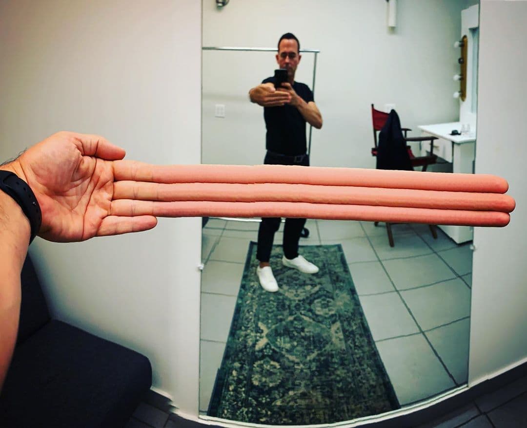 ¿Qué truco está detrás de esta foto del simpático Carlitos?