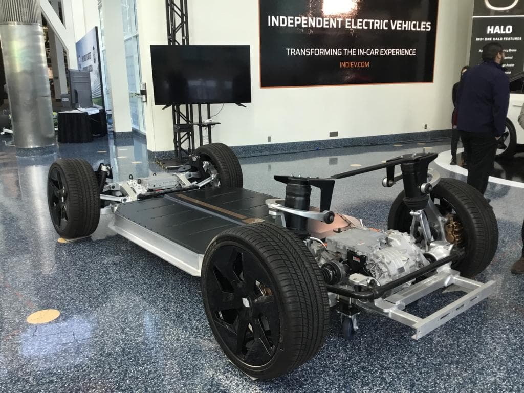 La Feria de Autos de Los Ángeles es una amplía plataforma que muestra cómo la industria automotriz está evolucionando y adaptándose en contribuír para mejorar los problemas ambientales.