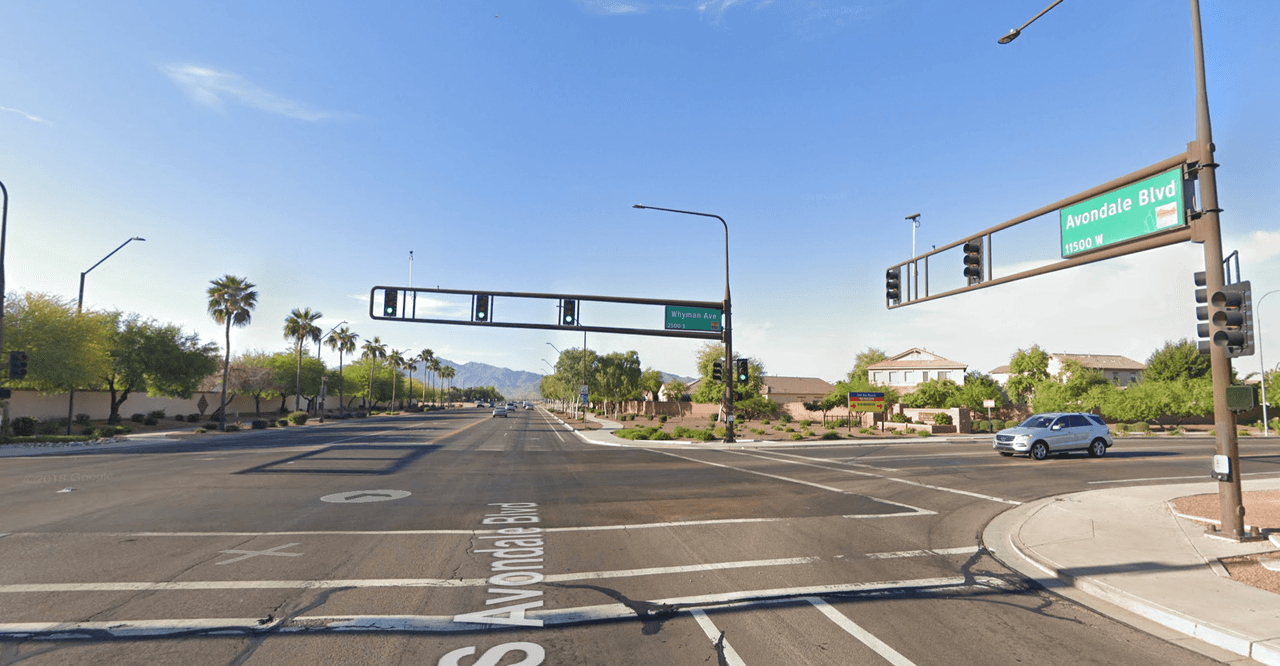 Al momento están pintados cruces peatonales en la calle Van Buren y Coldwater Springs Blvd y el cruce peatonal en el campus del Centro Cívico de Avondale.(Foto: W Whyman St)
<br>
<br>