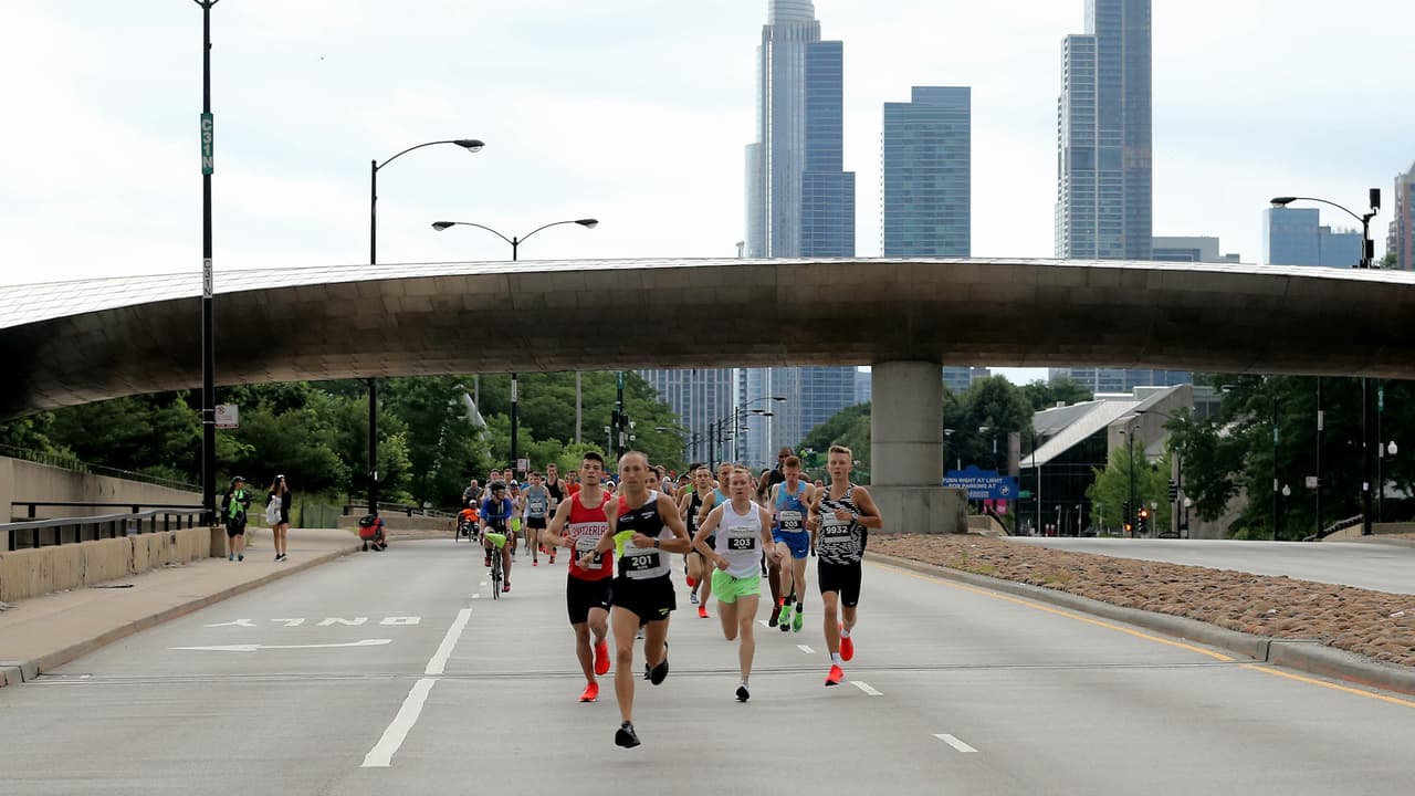 <b>Maratón de Chicago 2019</b>
<br>Más de 45,000 corredores participarán el domingo en el Maratón de Chicago. Se estima que 1.7 millones de espectadores alinearán por 29 vecindarios. Este fue por inscripción, pero tendrá podrás ver a los corredores. Para más detalles de este evento que tendrá lugar por toda la ciudad el domingo, 
<a href="https://www.univision.com/local/chicago-wgbo/esto-es-lo-que-necesitas-saber-sobre-el-maraton-de-chicago-2019-fotos">da click aquí</a>.