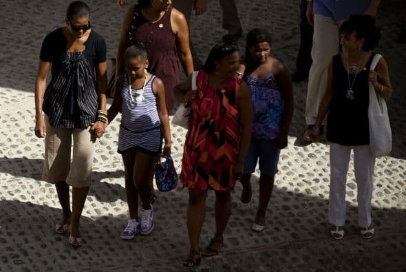 El informe también reveló: "Los contribuyentes también costearon el alojamiento por separado para un perro y su cuidador".