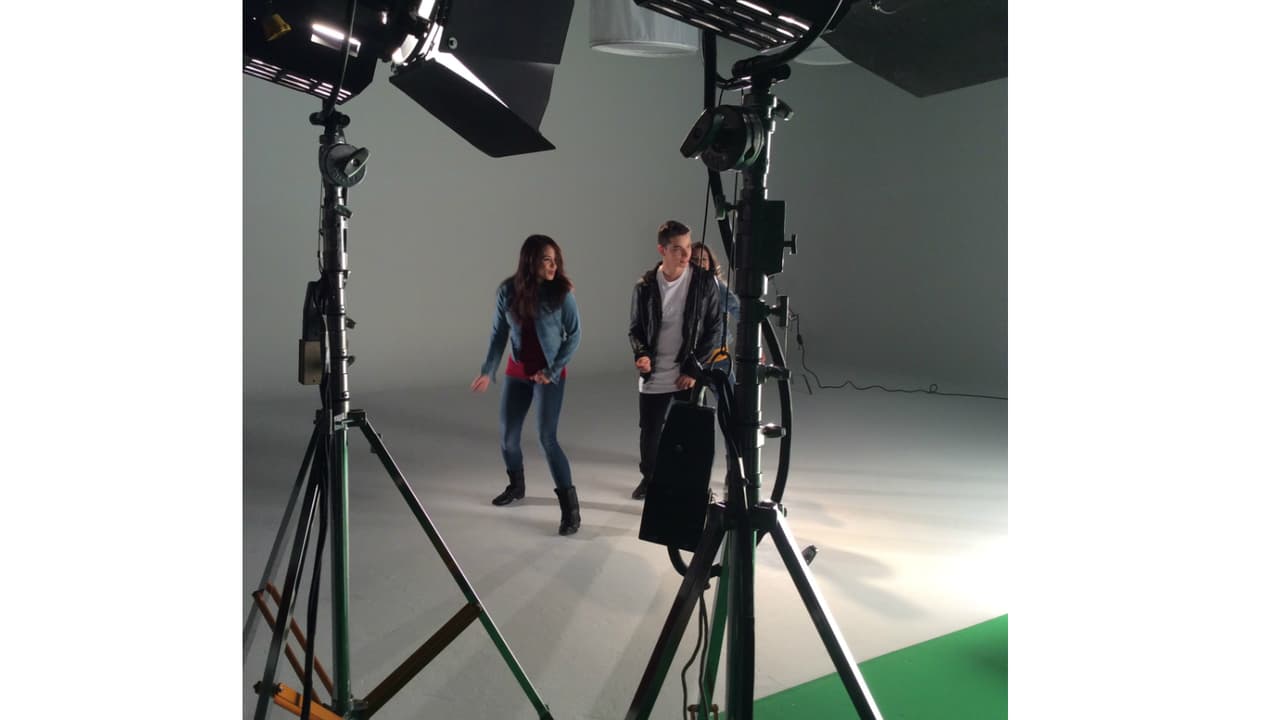 La cámara indiscreta de Galavisión también registró cada paso de la filmación.