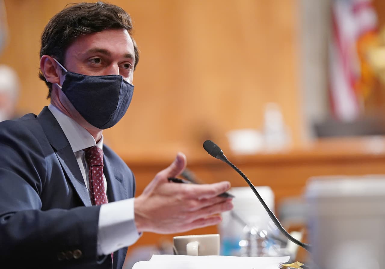 El demócrata Jon Ossoff presidirá el subcomité de investigaciones del Senado