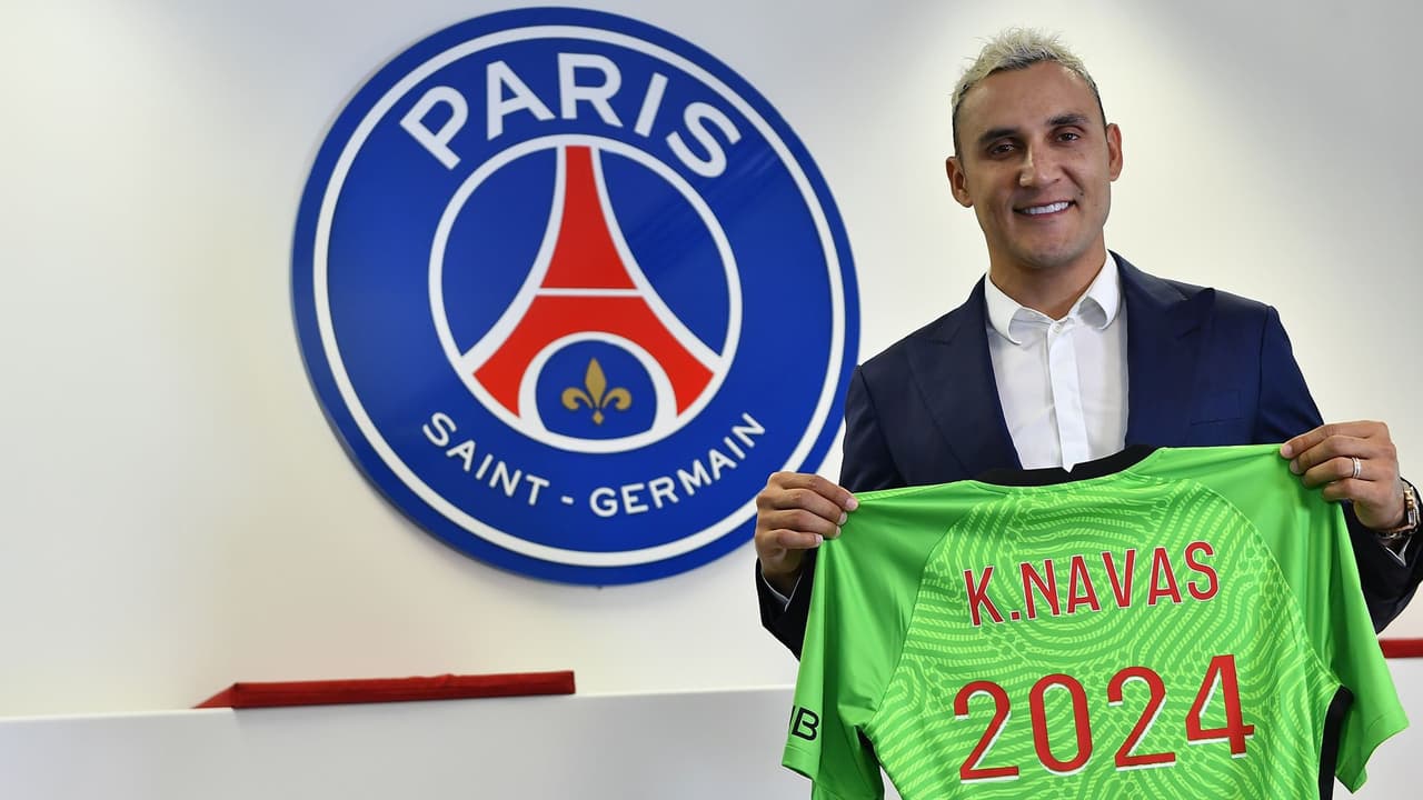 PSG renueva contrato a Keylor Navas, "el mejor portero del mundo"