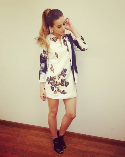 En temporada de verano, nada mejor que usar tu cabello recogido y dejar descubierta la cara..