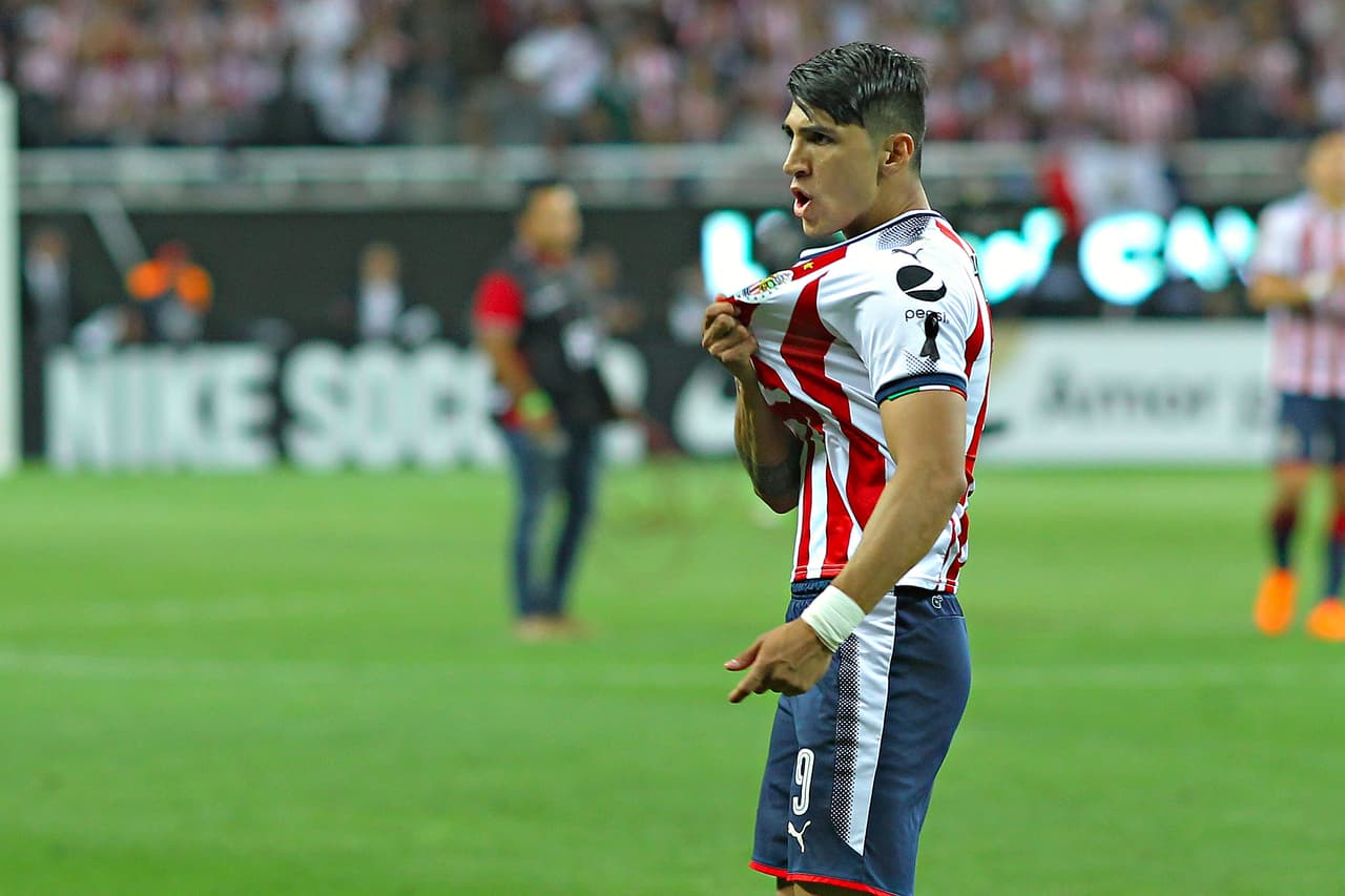 Alan Pulido pone en duda su continuidad en Chivas para 2019