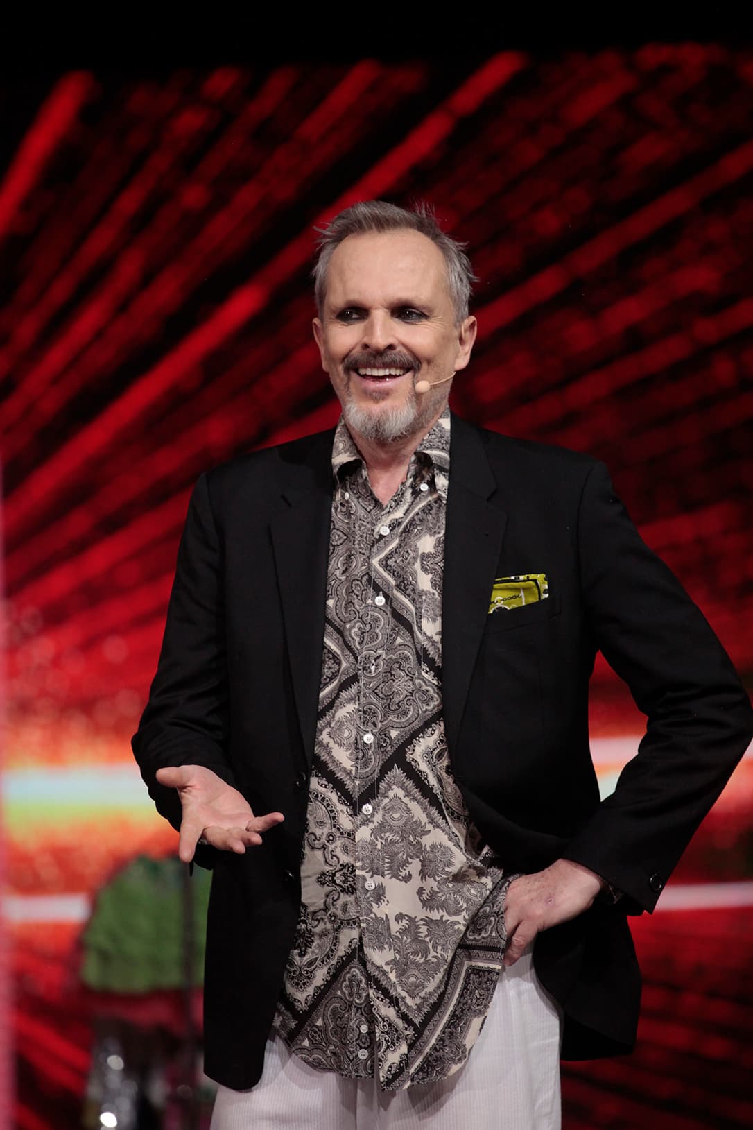 De hecho, fue hace apenas dos años que el intérprete de 'No hay un corazón que valga la pena' confirmó públicamente que era padre de cuatro niños.