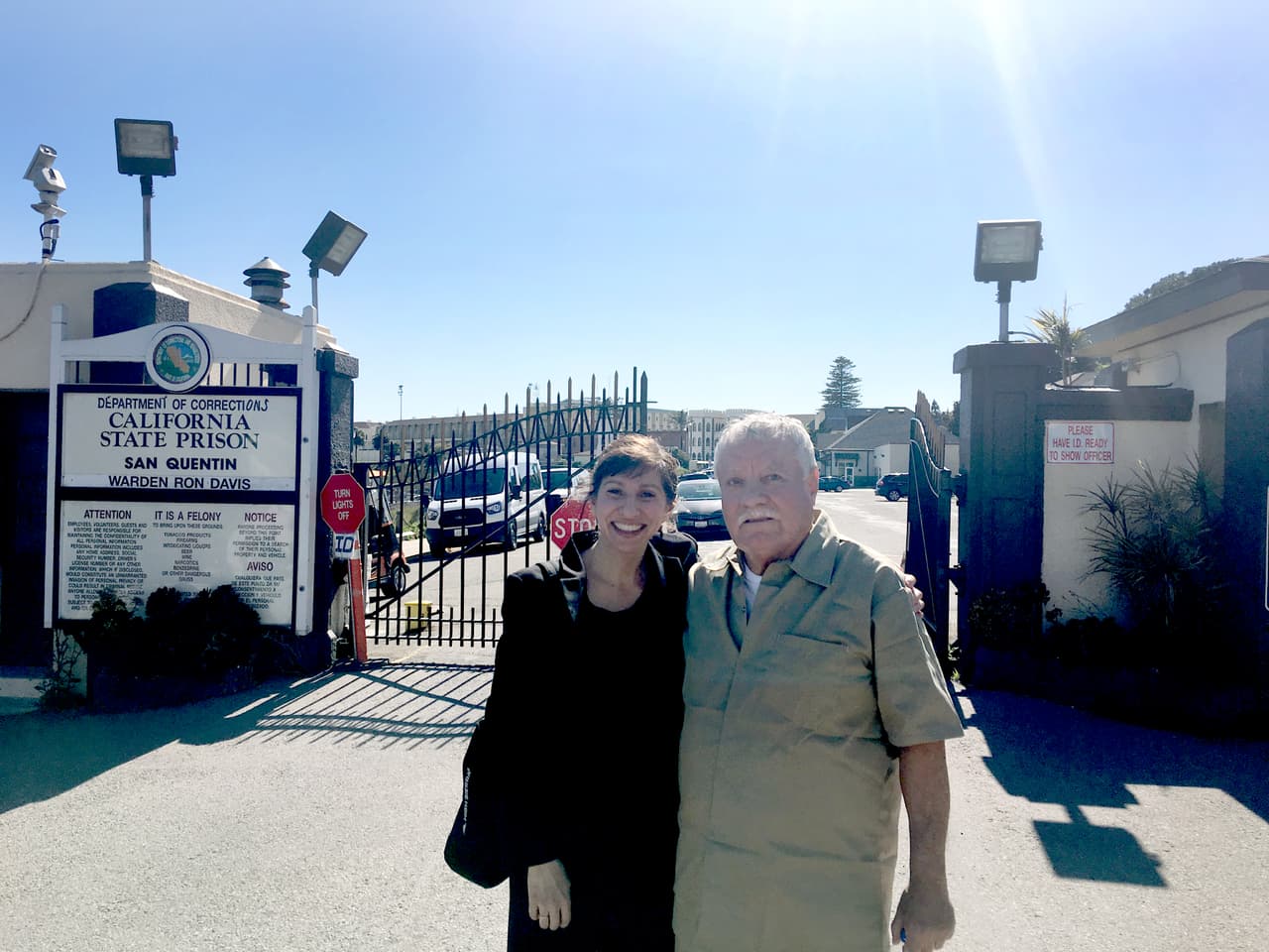 Bordé junto a su defendido Vicente Benavides el día que salió de la cárcel en California en abril de 2018. Estuvo 26 años preso y a su salida volvió a México con su familia. Ahora ella es la vocera de su caso.