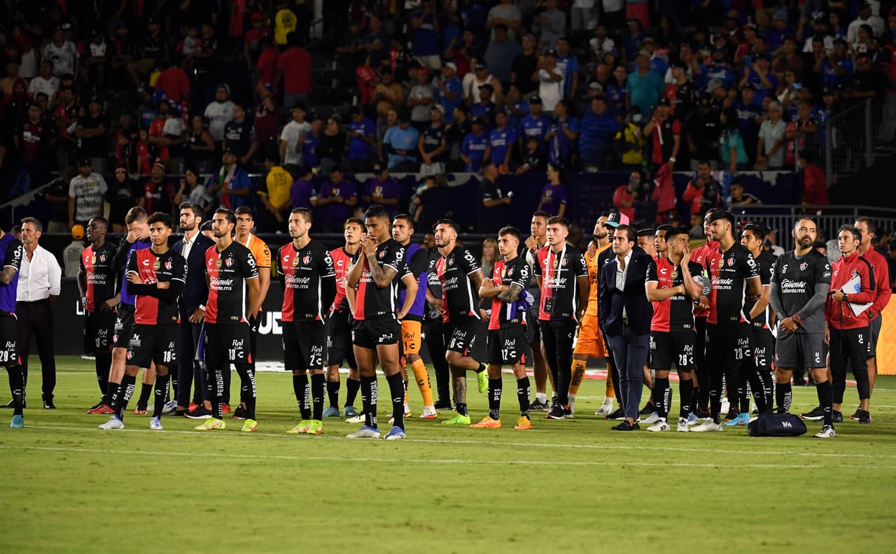  Manotas sufre grave lesión y será operado en los próximos días