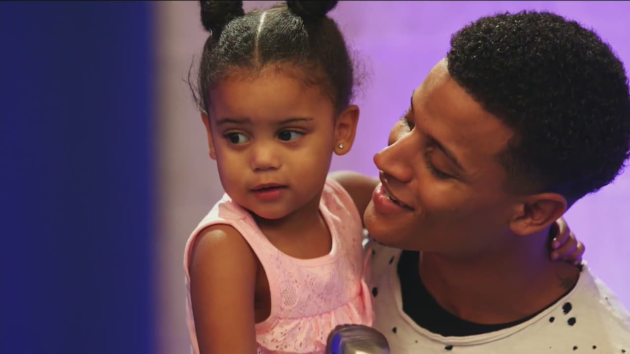 Conocimos a Christian Castro, un barbero en Orlando que va en busca de cumplir su sueño musical.