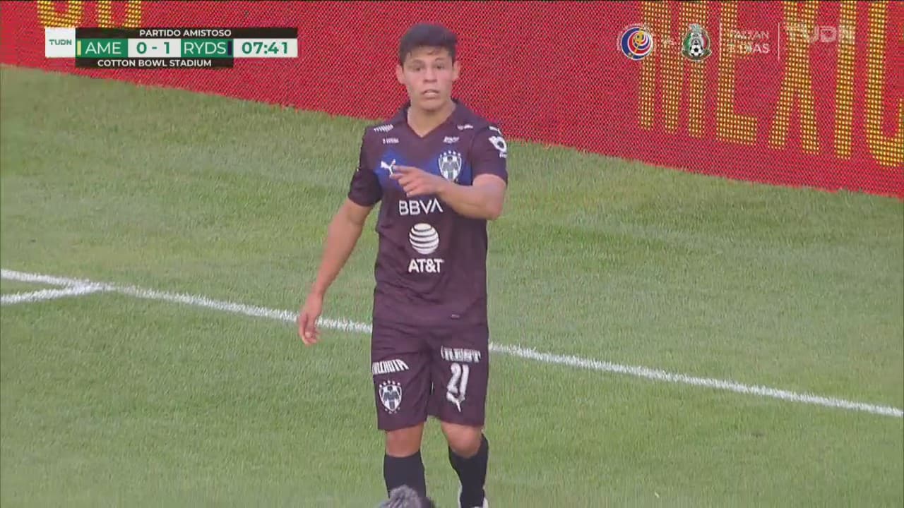 ¡A nada del doblete! Óscar Jiménez desvía el fogonazo del ‘Ponchito’