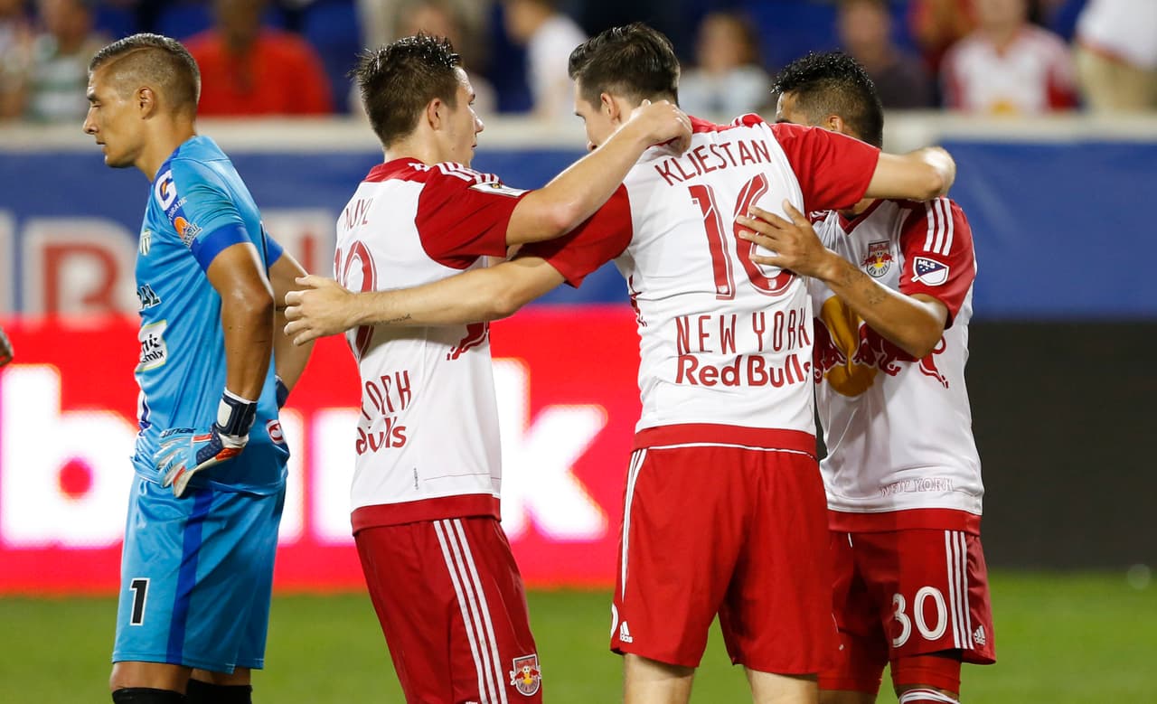 Sporting Kansas City y New York Red Bulls en busca de la victoria fuera de casa en la CCL