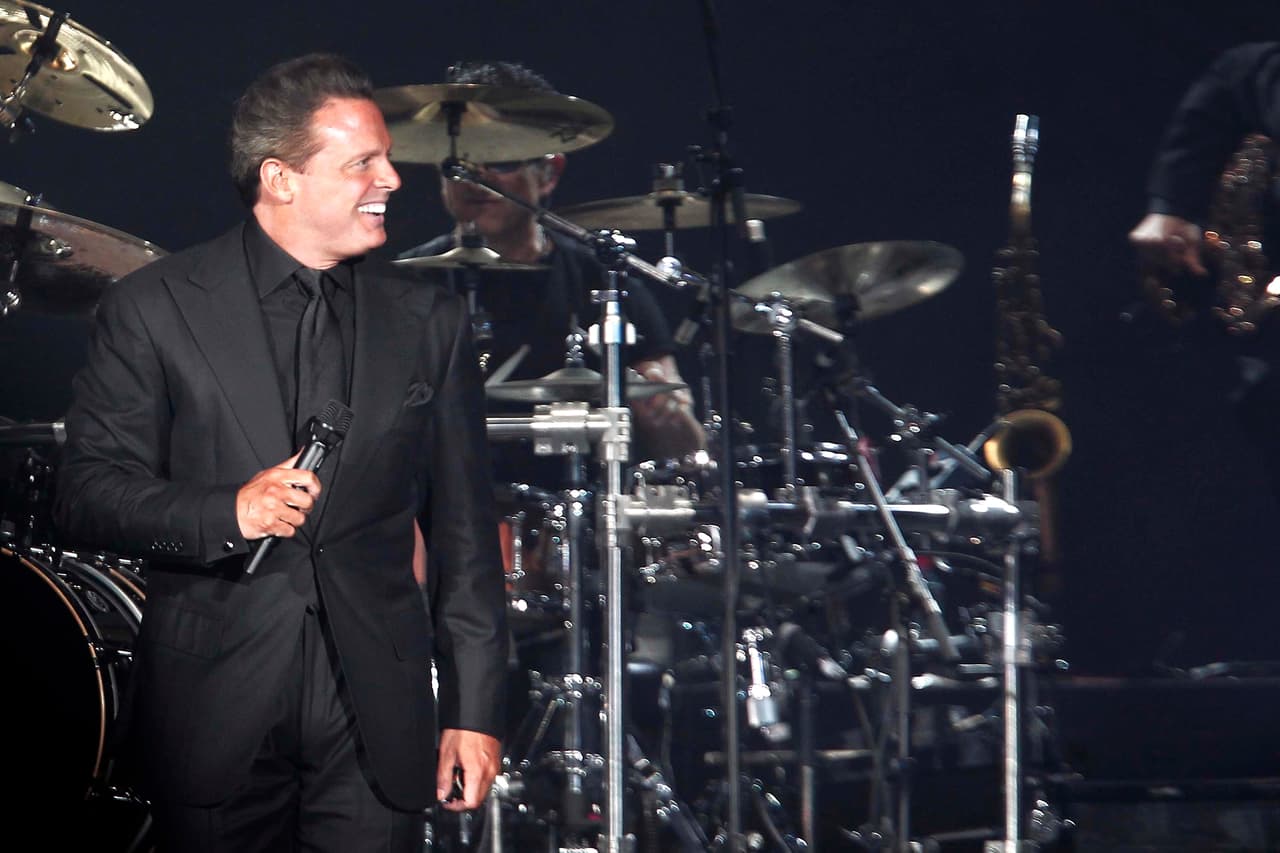 Tanto el Twitter y el Instagram de Luis Miguel
<b>funcionaron con normalidad</b> durante la situación con su Facebook.