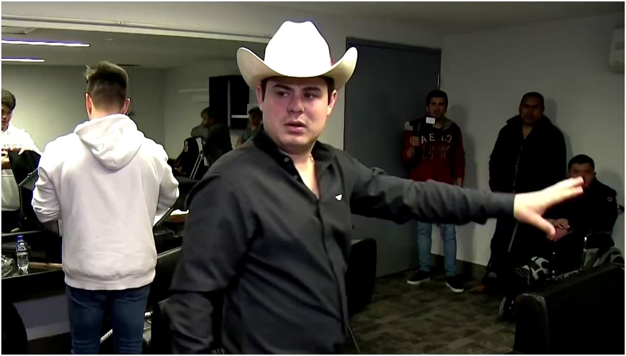 Alfredo Olivas comparte el ritual que sigue para perder los nervios antes de salir al escenario