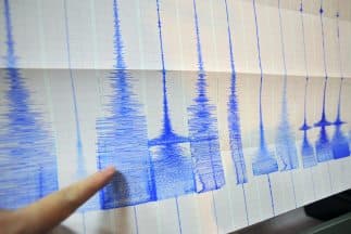 Terremoto de magnitud 7.3 sacude el noroeste de China
