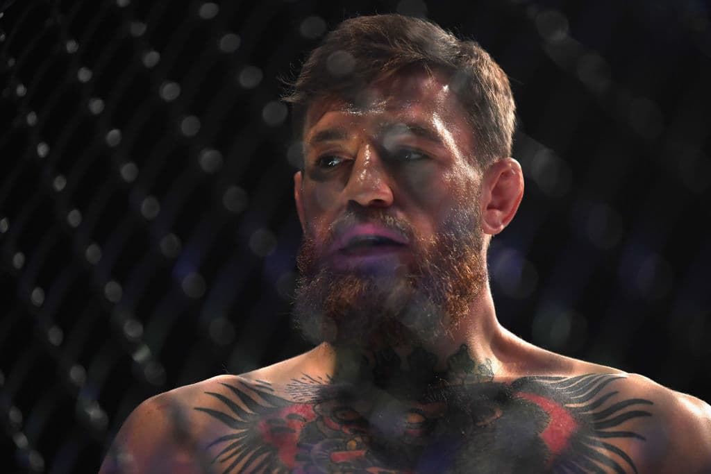 El último escándalo que ahora persigue a Conor McGregor se presentó en el octágono tras la pelea contra el ruso Khabib Nurmagomedov.