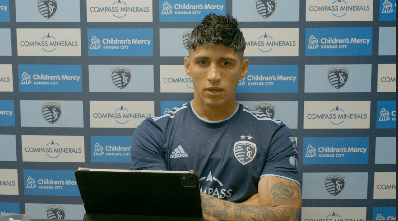 ¡Analiza regreso! Alan Pulido admite propuestas en Liga MX