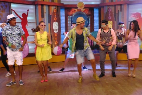 Con un estilo muy playero, nuestros conductores sacaron sus mejores pasitos de baile.