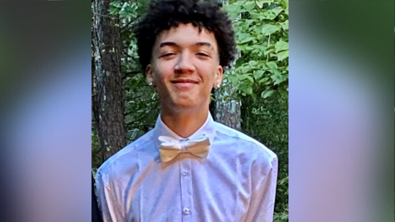 Landon Andrews, de 14 años, de Marietta, murió al recibir un disparo tras una fiesta en una casa cerca de Woodstock.