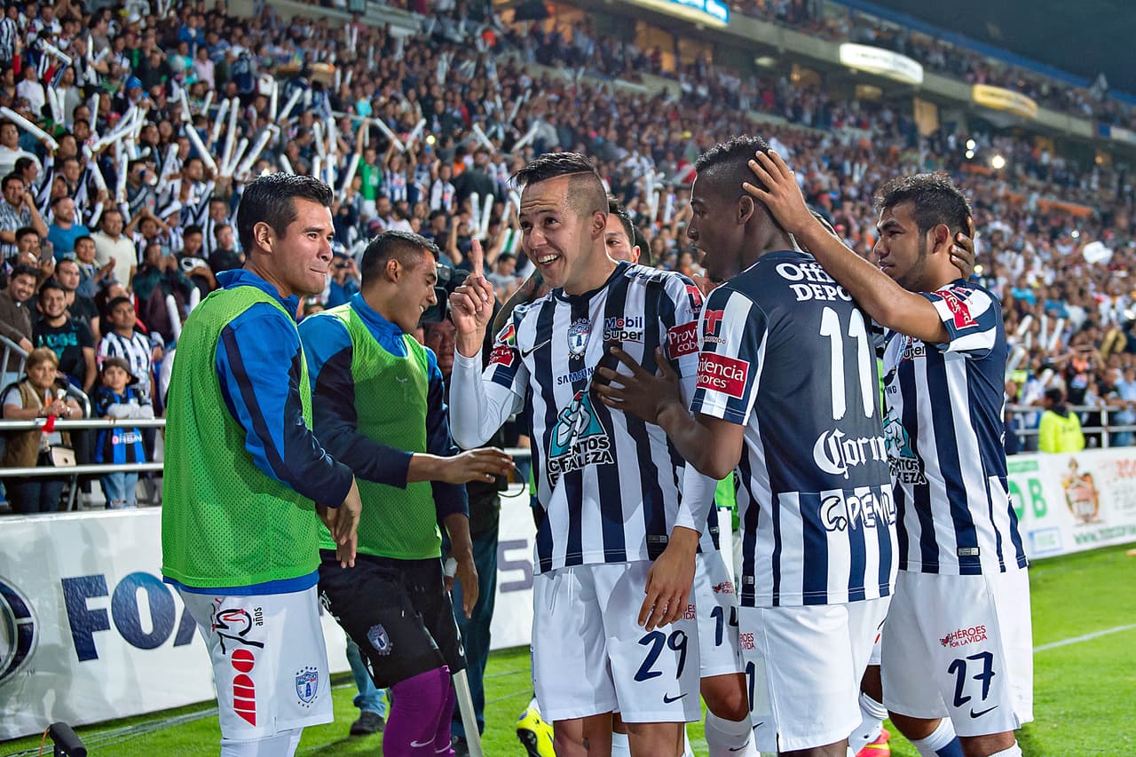 Pachuca golea al Herediano en partido amistoso
