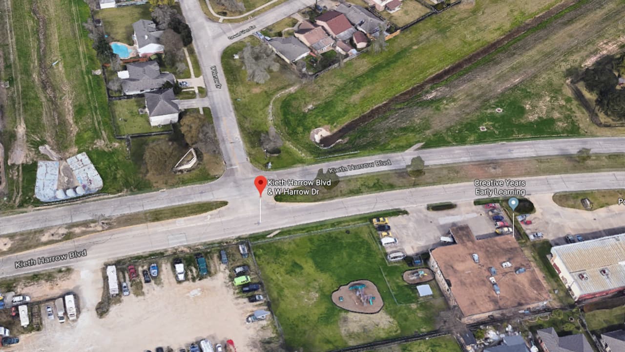 El tramo cerrado está en la calle Kieth Harrow, cerca de la intersección con West Harrow.