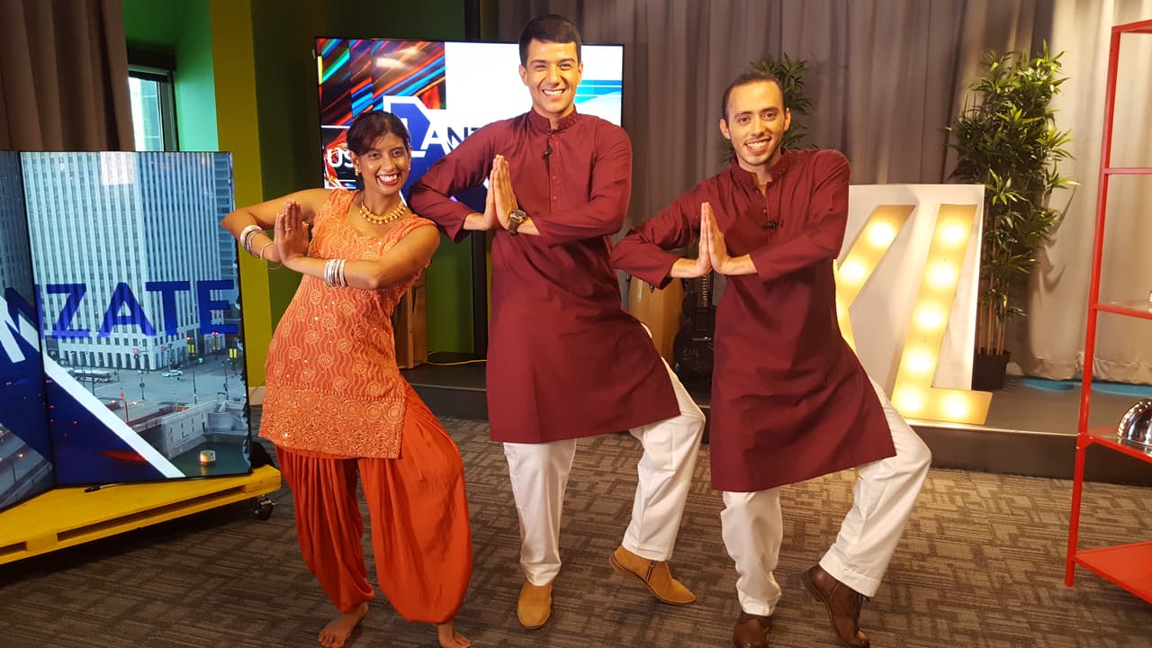 Diego lleva varias semanas preparándose para el desafío. Tal vez recuerdes cuando participó en el programa "LAnzate", donde hizo bollywood (baile hindú) con Luis Coronel.