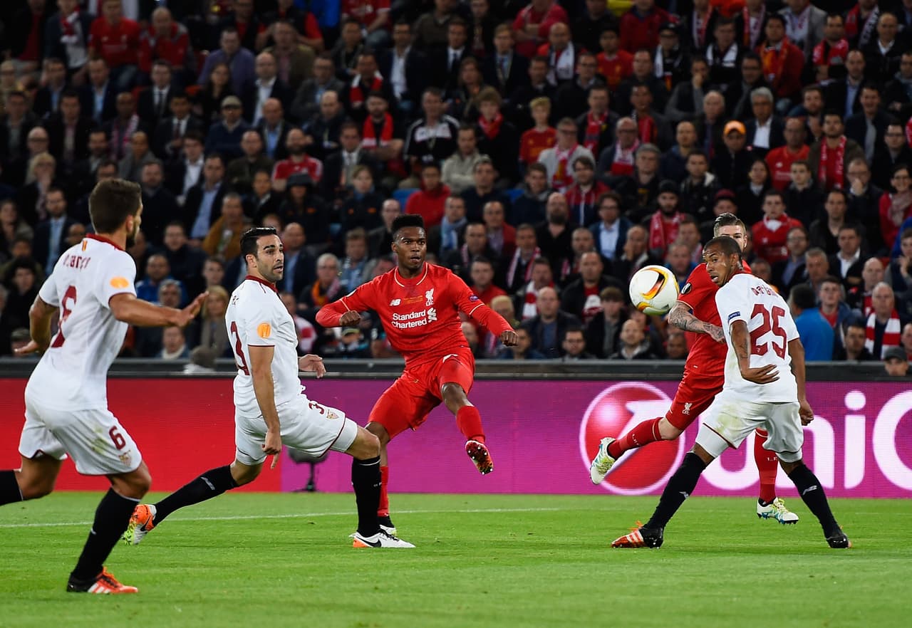 El invitado de honor llegaría al minuto 36 en una jugada colectiva que firmaría Daniel Sturridge.