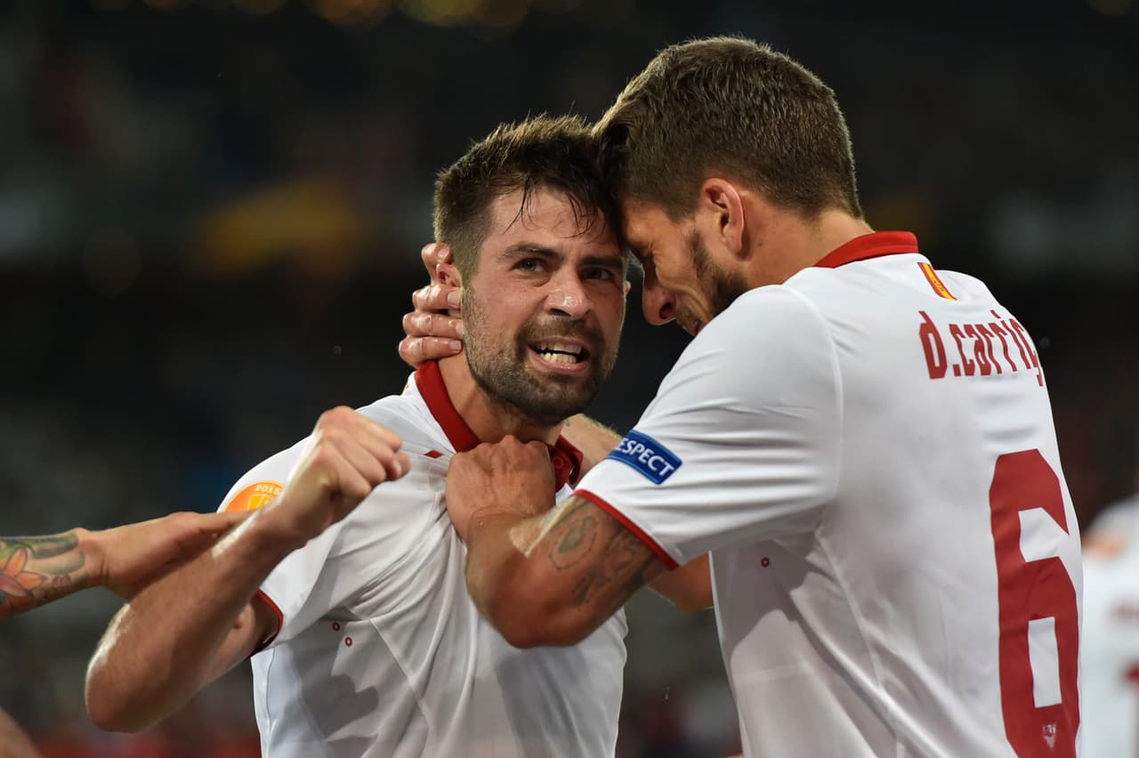 Seis minutos después Coke volvía a hacerse presente en el marcador con un tiro potente de larga distancia que entró pegado al poste.