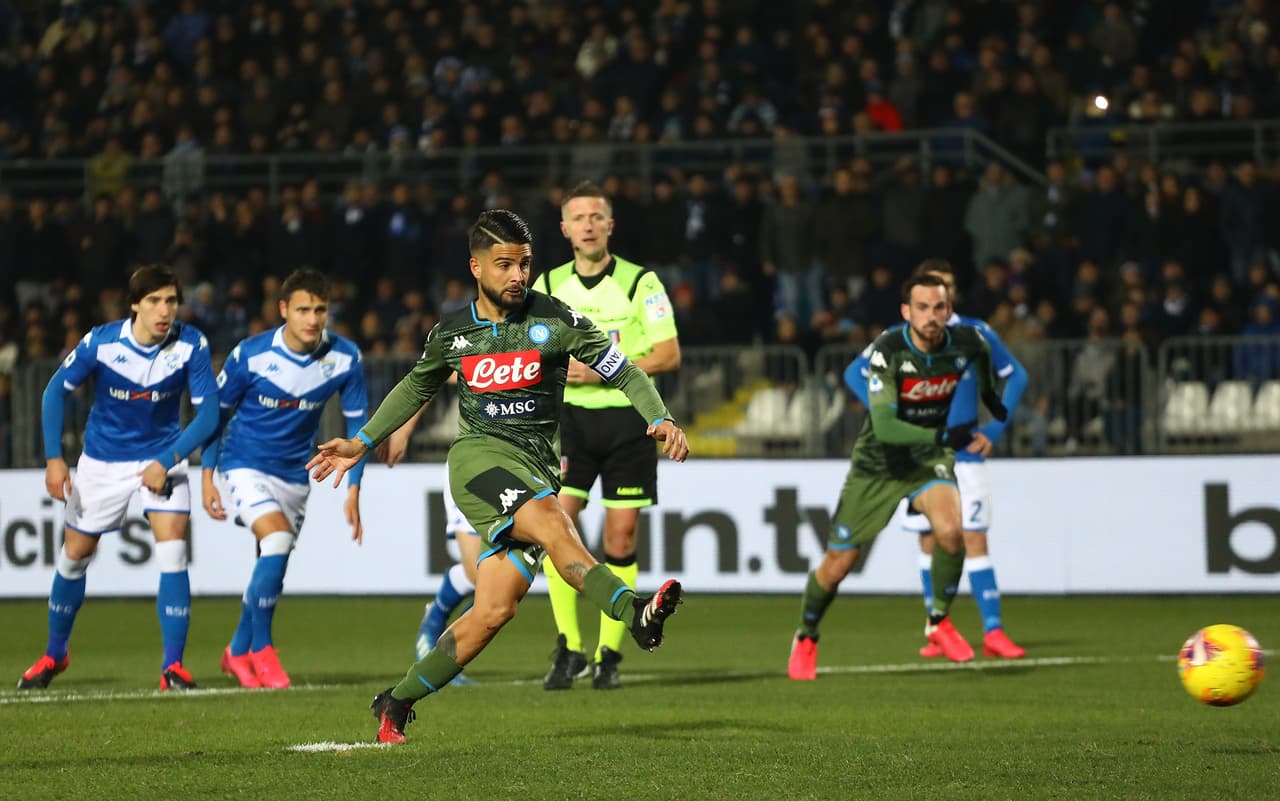 Hirving ‘Chucky’ Lozano salió a la banca. Chancellor (26’) daba la victoria momentánea a los locales hasta que, cobrando un tiro penal, Insigne emparejó el encuentro. Ruiz Peña al 54’ dio la vuelta al partido para volver a casa con tres puntos en la bolsa.