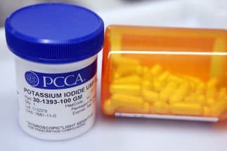 La venta de yoduro de potasio ha aumentado significativamente en no solo Texas, también en EEUU, a tal grado que se ha agotado en varios portales de Internet ante el temor de muchas personas de la posibilidad de una guerra nuclear a raíz del conflicto entre Rusia y Ucrania.