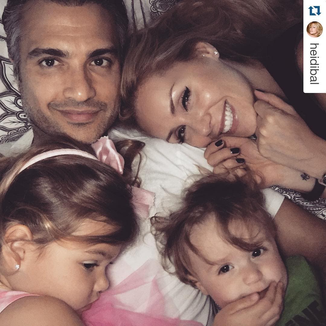 Así presume Jaime Camil a su hermosa familia.