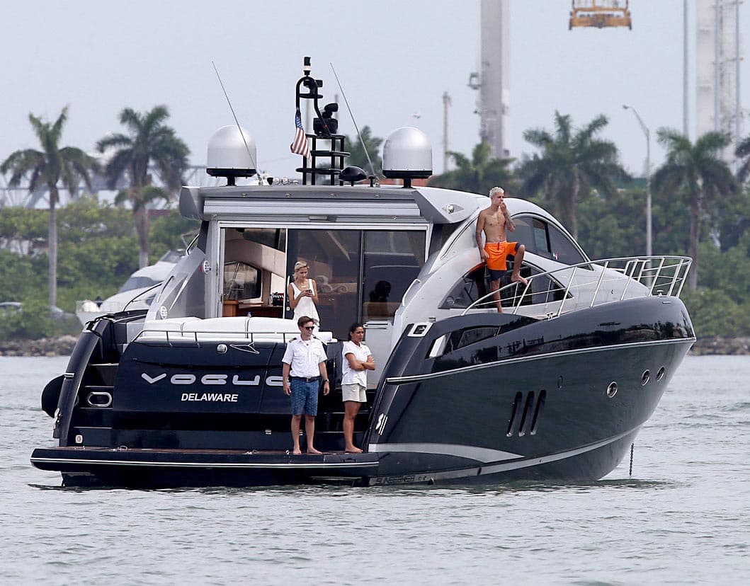 Sin duda, este chico sí que sabe divertirse.
