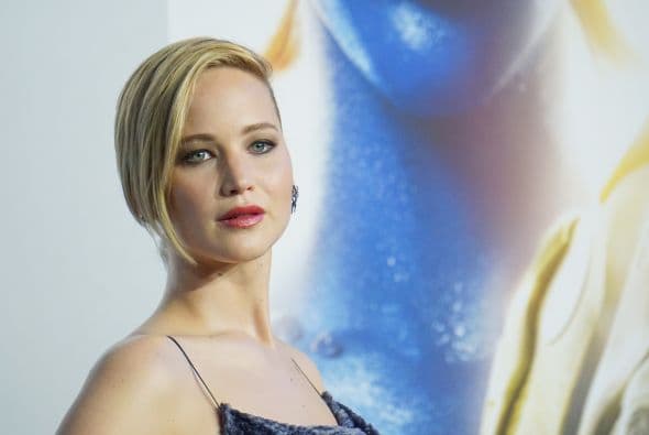 Fueron muy pocas veces que vimos a Jennifer junto a Chris, apenas hay un par de fotos que registran su idilio.