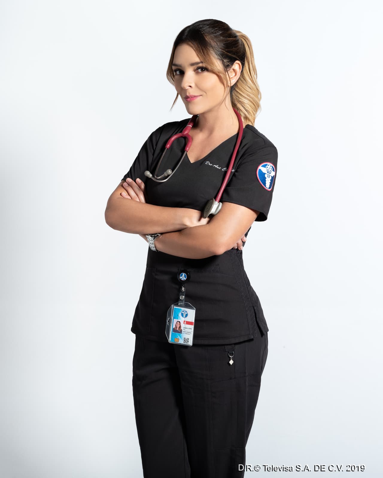 Grettell Valdez será una de las estrellas de 
<b><a href="https://www.univision.com/shows/medicos-linea-de-vida" target="_blank">Médicos</a></b>. Ahí personificará a Ana Caballero, una fría y capacitada doctora que luchará por salvar a sus pacientes, pero nunca comprometerá su corazón.