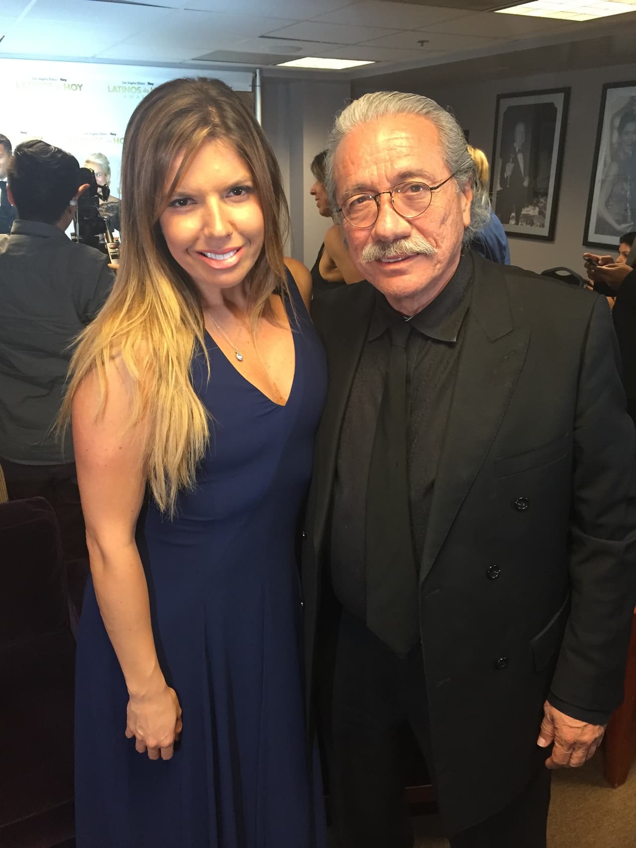 ¡Actorazo! Edward James Olmos se tomó la foto de rigor con Fernanda