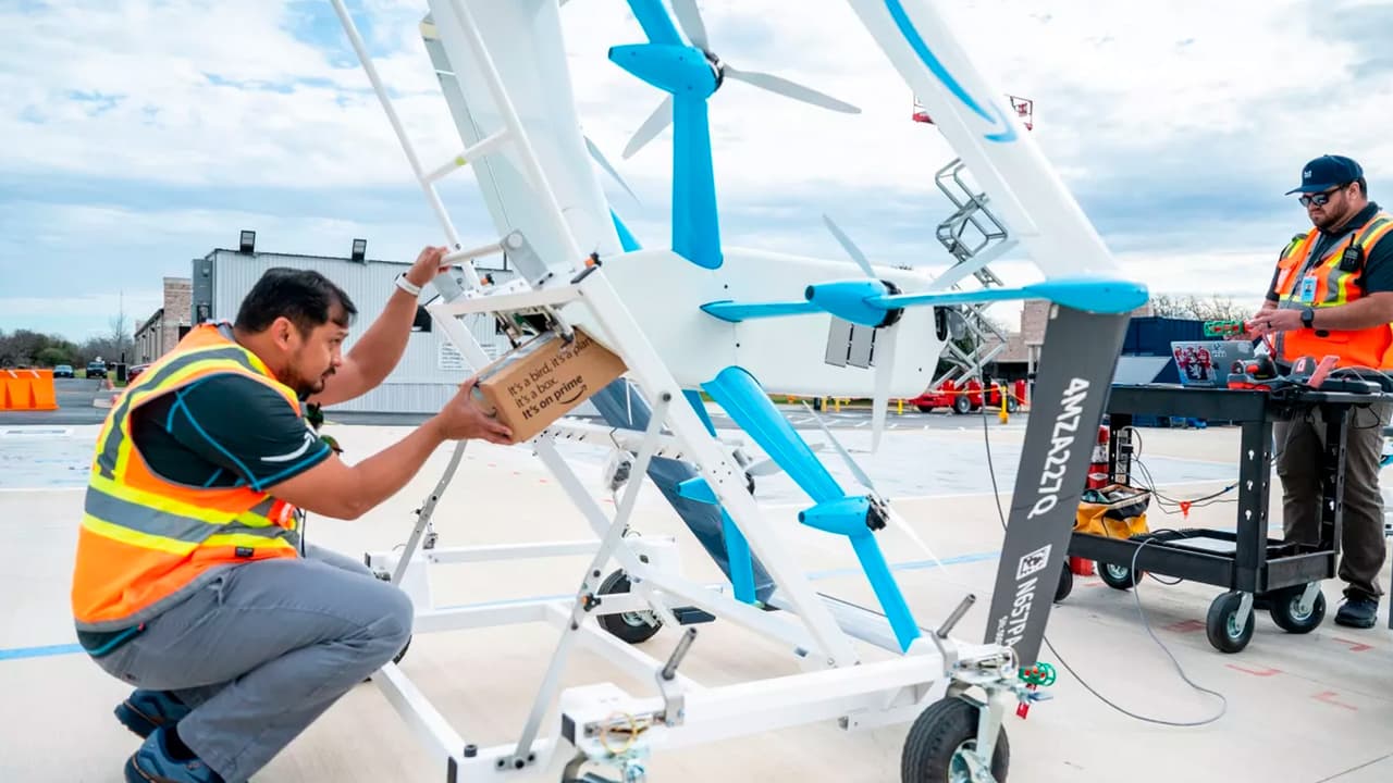 Amazon anuncia el servicio de entrega a través de drones en Arizona